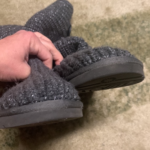 UGG sweater boots grey with silver metallic thread - Picture 5 of 7